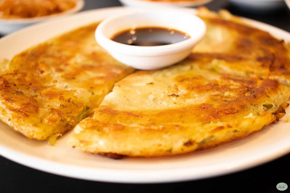 kimchi pancake 泡菜饼